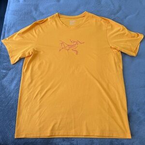 Arcteryx Cormac Crew SS Shirt Orange Men’s Large Lightweight Running Hiking